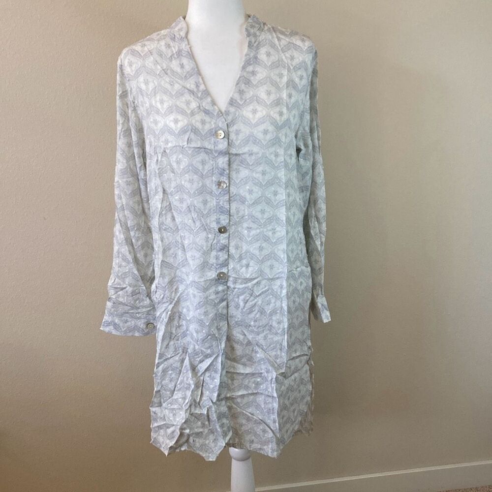J. Valdi Grey White Clip Dot Button Front Tunic Swim Cover Up Size Medium (M3)